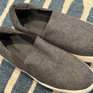 Vince Charcoal Slip-On sneakers